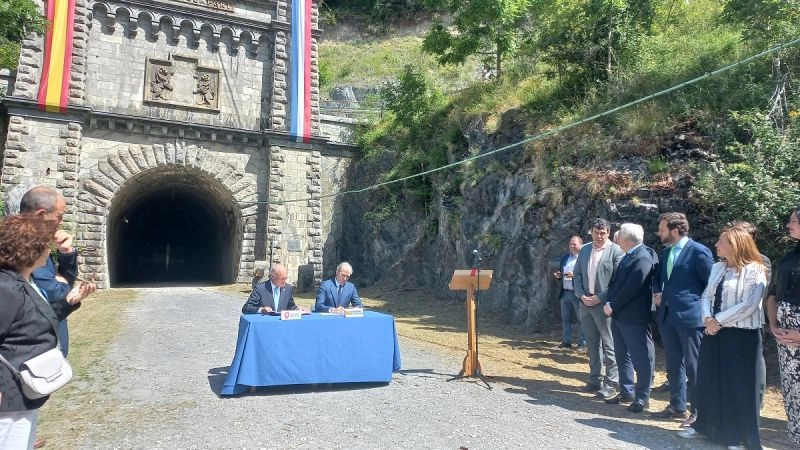 Des trains français à Canfranc « à la fin de cette décennie »